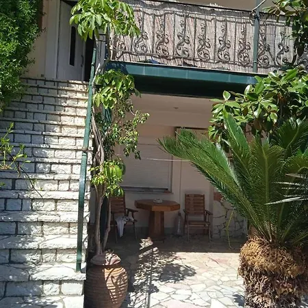μεζονέτα 110τμ. Lägenhet Kalamata